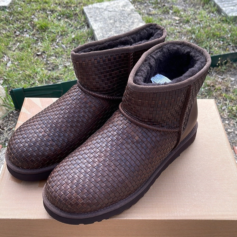 UGG Woven leather mens boots